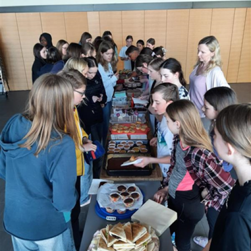 Kuchenverkauf 1